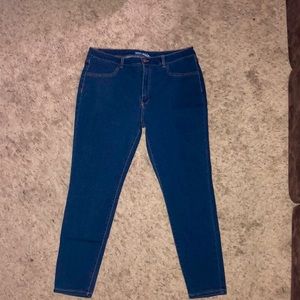 High Rise Skinny Jeans - Dark Wash *LIKE NEW*